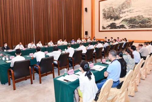 聚焦重点全力打造海丝文化名城 全市文化艺术界人士座谈会召开